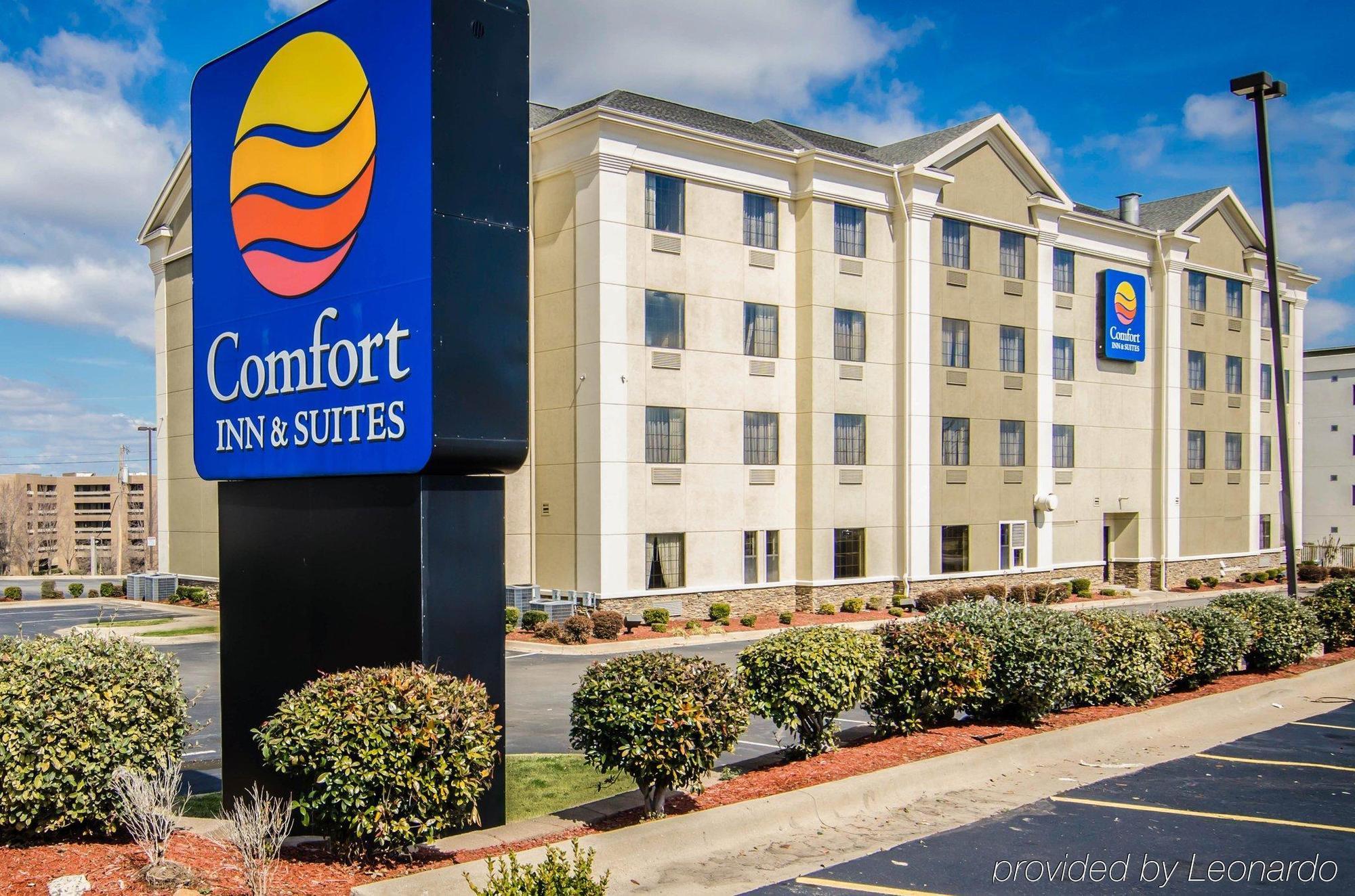 Comfort & Mccain Mall Hotel